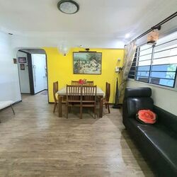 Blk 402 Jurong West Street 42 (Jurong West), HDB 4 Rooms #561723401